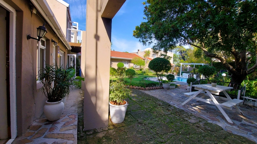 9 Bedroom Property for Sale in Montclair Western Cape